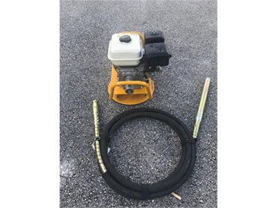 Cormac 6.5 Hp gas concrete vibrator